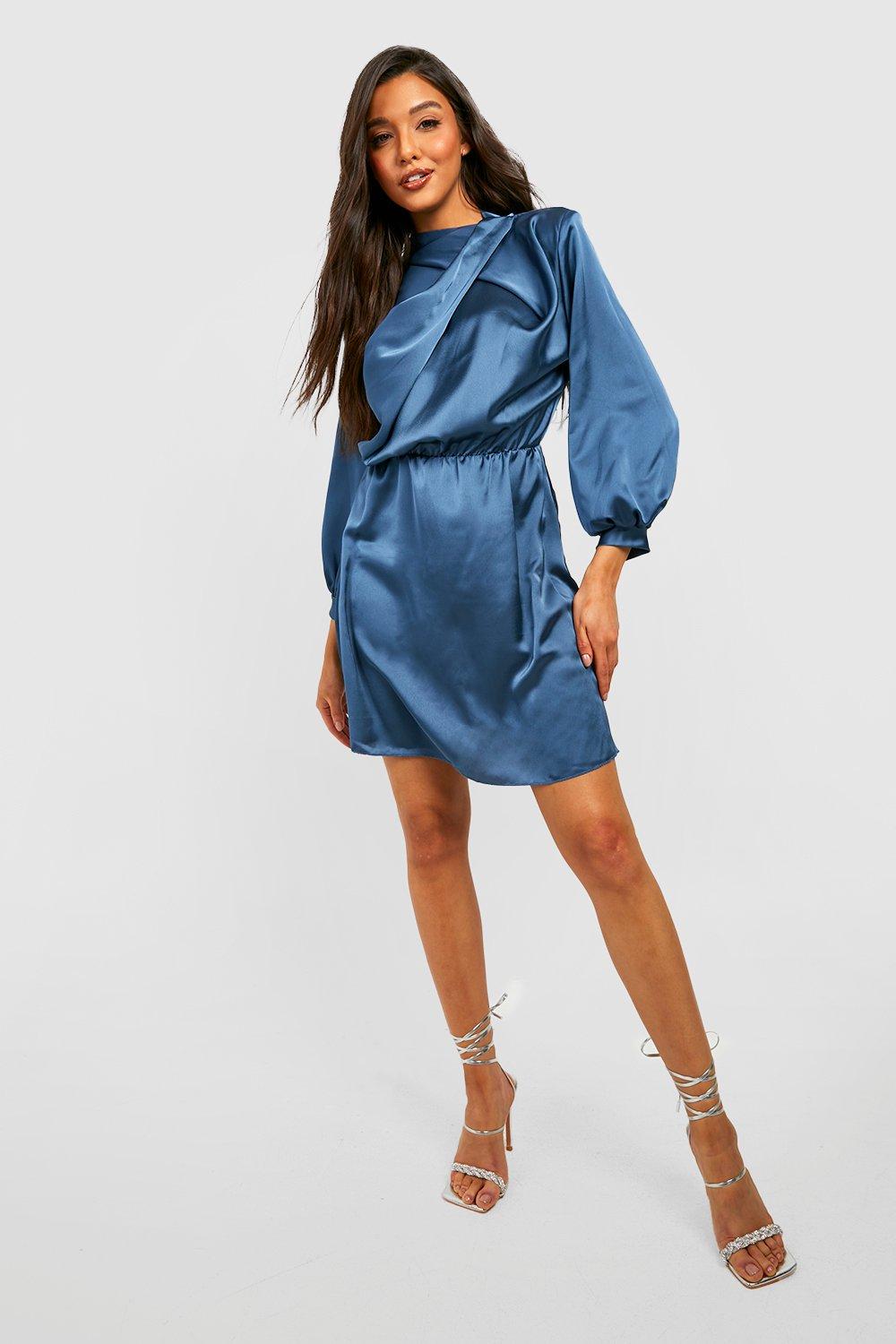 Boohoo twist 2025 detail skater dress